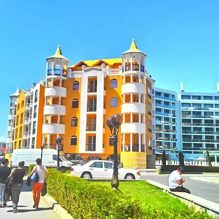 Victoria Апартамент *